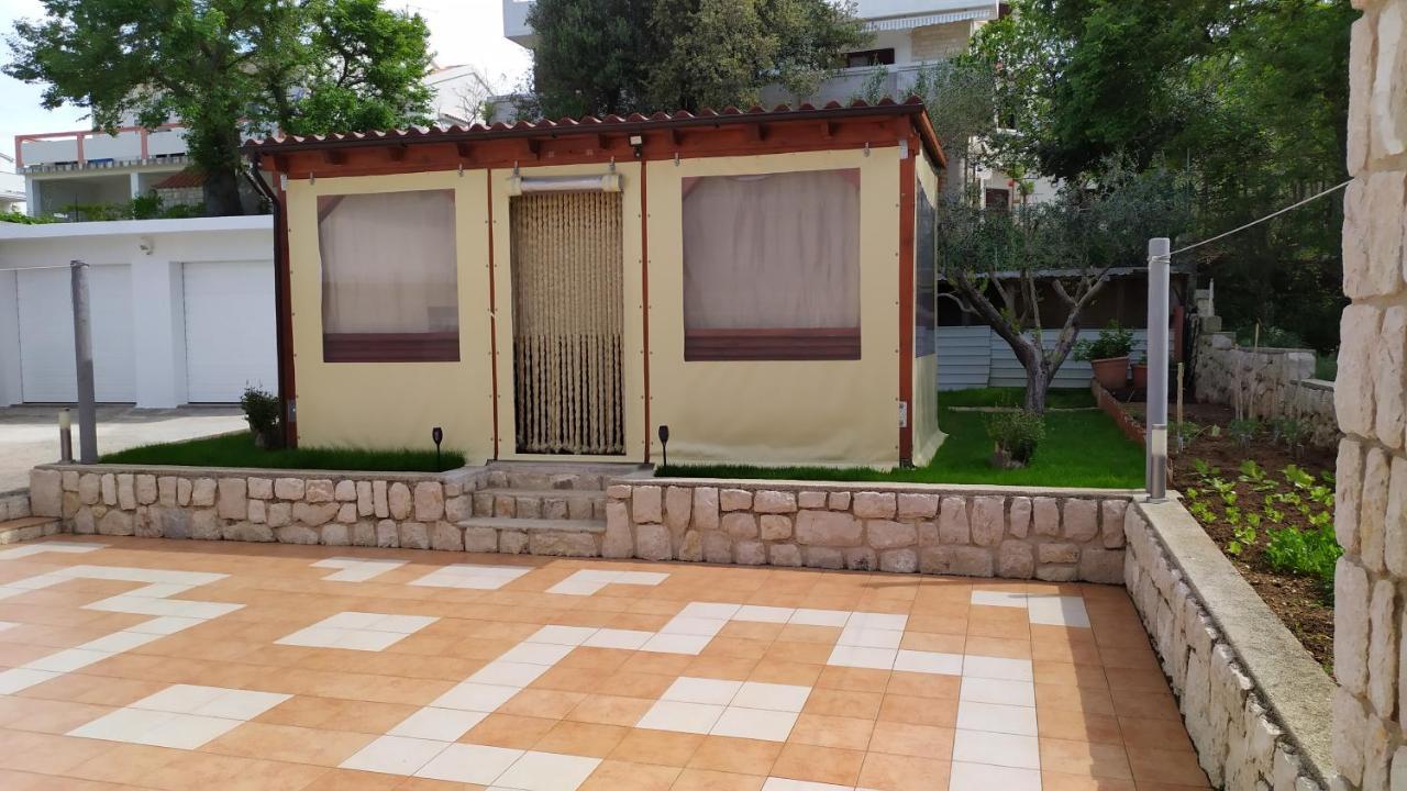 פג Apartmani Andreja מראה חיצוני תמונה